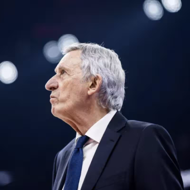 Svetislav Pesic anuncia su despedida del baloncesto al final de la temporada