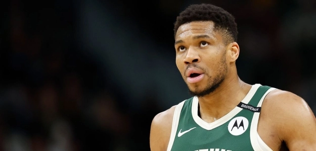 Giannis Antetokounmpo se plantea salir de Milwaukee Bucks en 2025