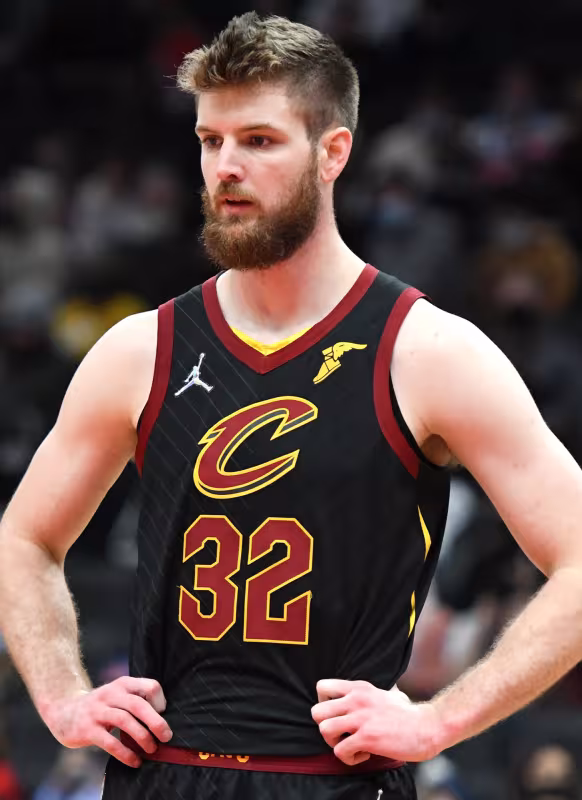 Dean Wade, jugador de Cleveland Cavaliers.