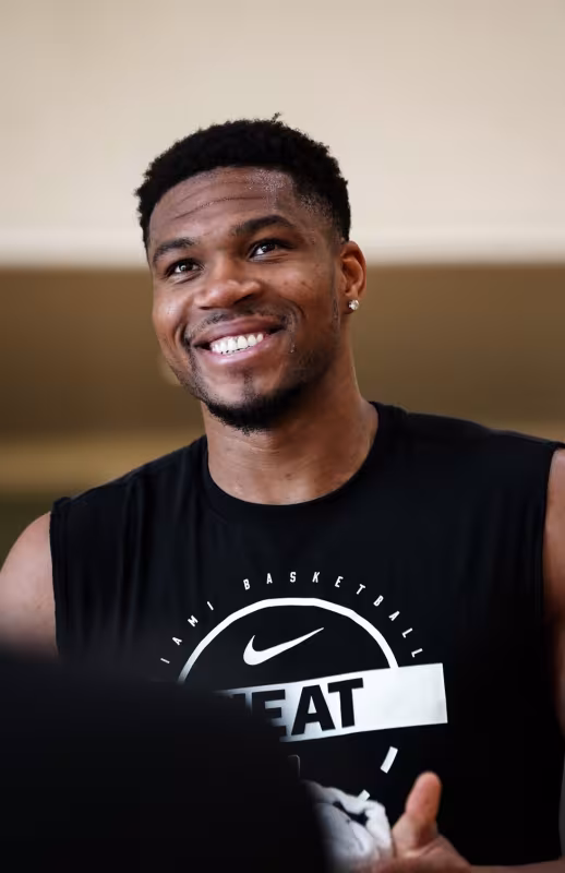Giannis Antetokounmpo, estrella de Miami Heat.