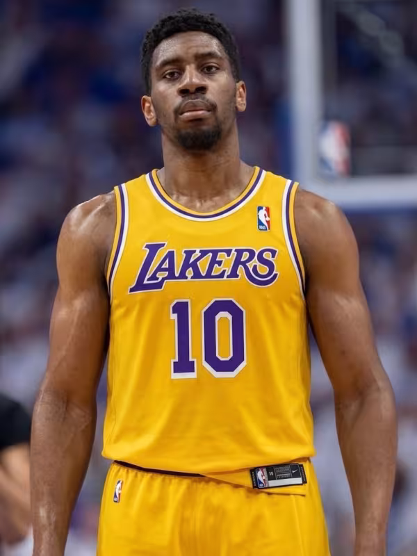 AK Okereke, jugador de Los Angeles Lakers. 
