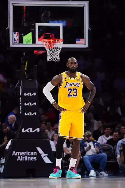 Lebron James puede ir a Miami Heat. Foto: gettyimages