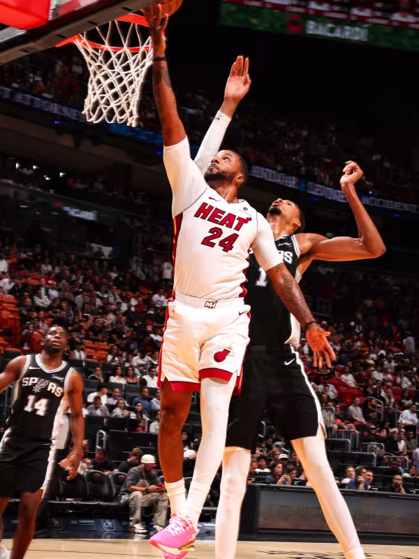 Norman Powell, nuevo jugador de Chicago Bulls. 