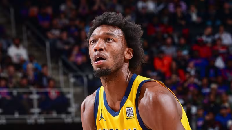 James Wiseman, en un partido con los Indiana Pacers