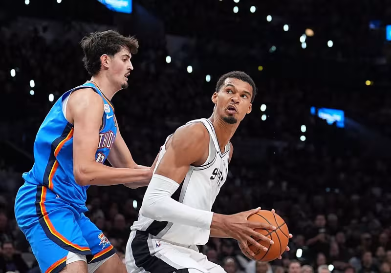 Aday Mara, in his NBA debut. Photo: Getty Images