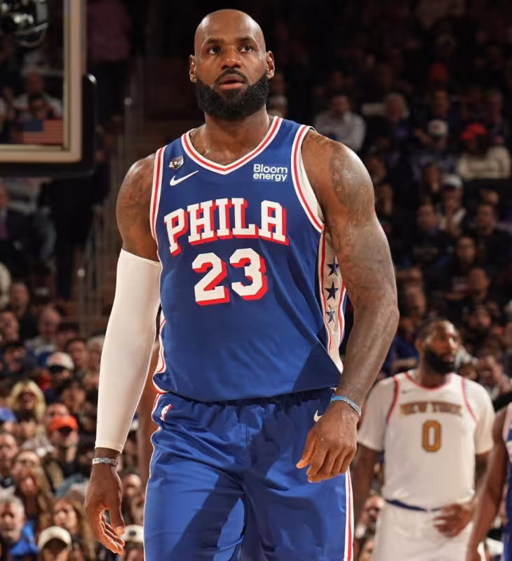 LeBron James, estrella de Philadelphia 76ers.