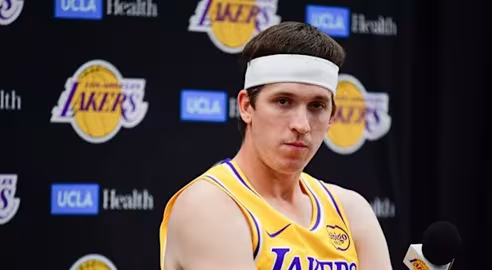 El sacrificio que hará Austin Reaves para seguir en los Lakers