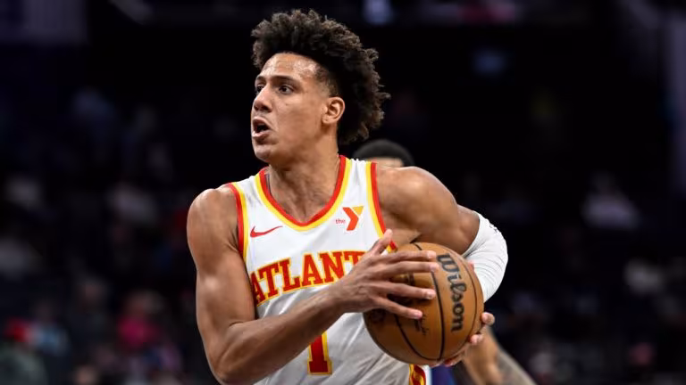 La estrella de Atlanta Hawks que se ha entrenado con LeBron James este verano