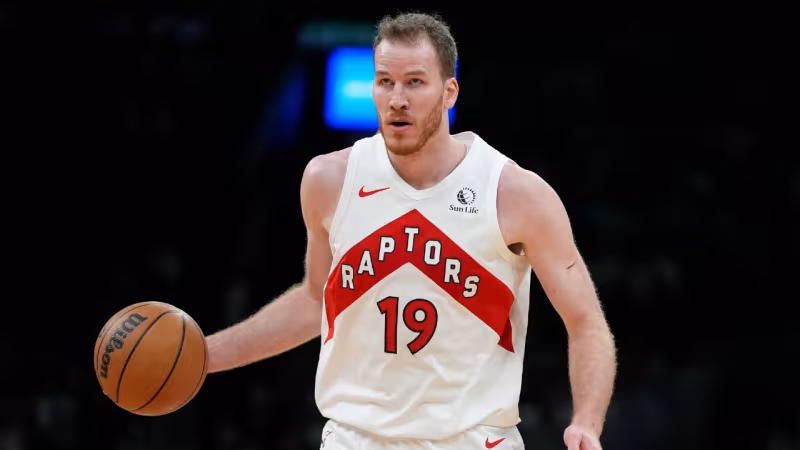 Rumores NBA: Los Raptors ponen en el mercado a 3 titulares para ir a por una estrella