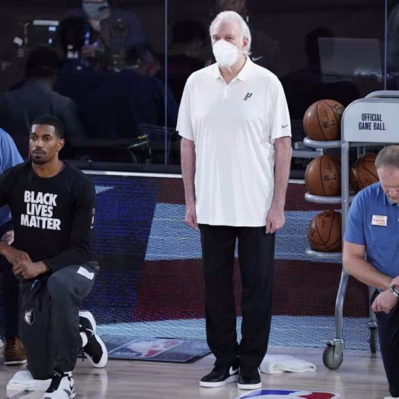 Gregg Popovich afirma que la burbuja de la NBA "es un ejemplo para todo el país"