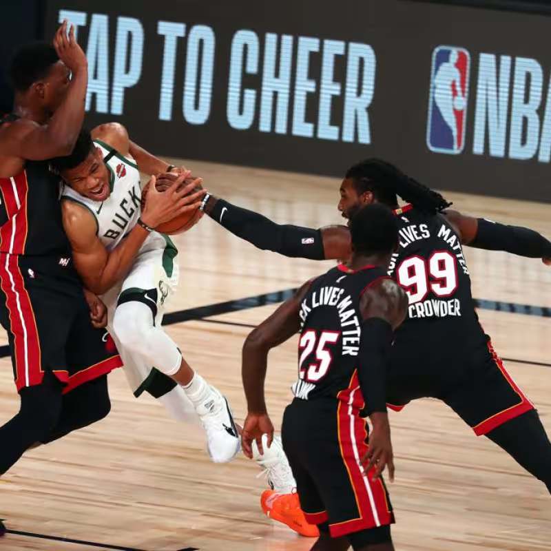 Análisis y horarios Milwaukee Bucks vs Miami Heat. Foto: gettyimages