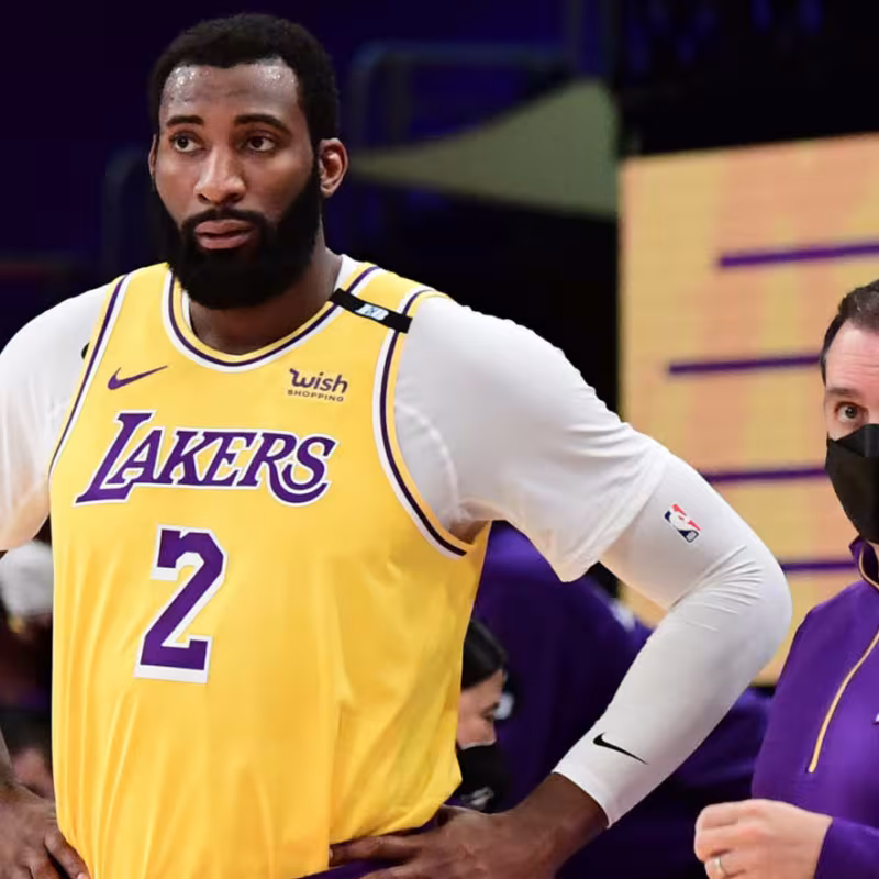 Los 10 jugadores NBA que menos cobran con respecto a la pasada temporada