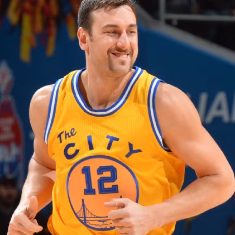 Andrew Bogut escuchará a los equipos NBA