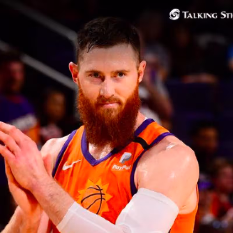 Doble-doble de Ricky Rubio en la gran noche de Aron Baynes