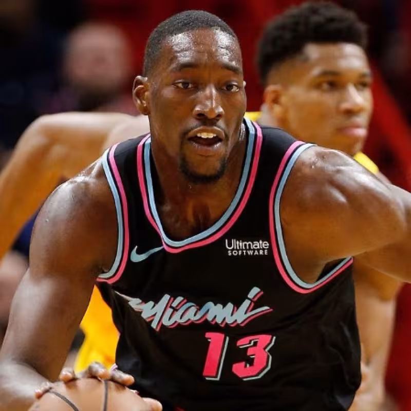 Bam Adebayo, jugador de Miami Heat.