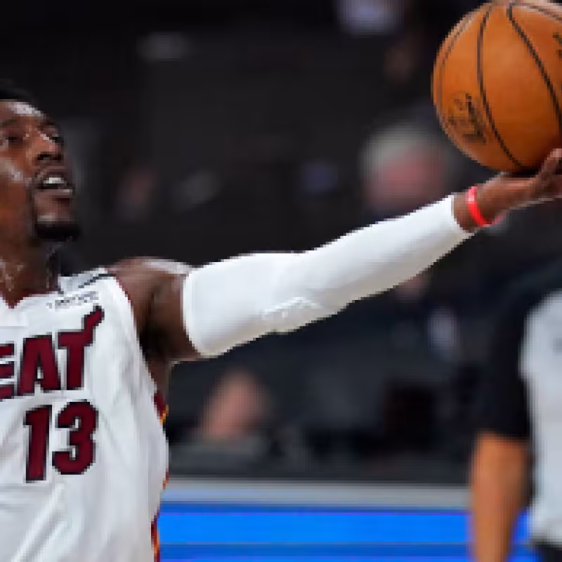 Bam Adebayo puede generar cambios de planes en el Draft 2020