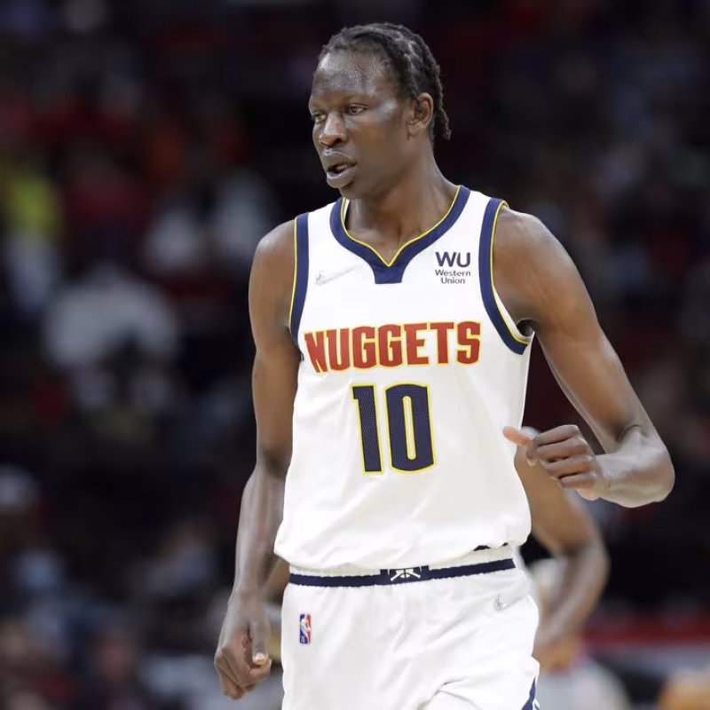 Los Boston Celtics ahorran pasta traspasando a Bol Bol y PJ Dozier
