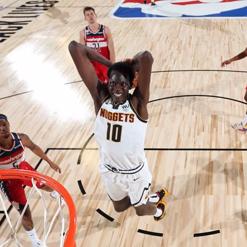 Las mejores jugadas de la primera jornada de amistosos en la NBA