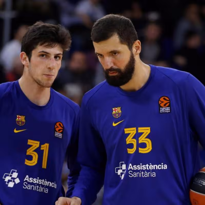 Leandro Bolmaro y Nikola Mirotic con el Barcelona.
