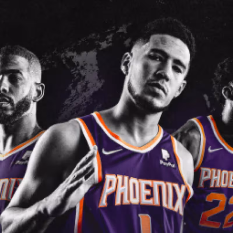 Booker, Paul y Ayton, estrellas de Phoenix Suns.