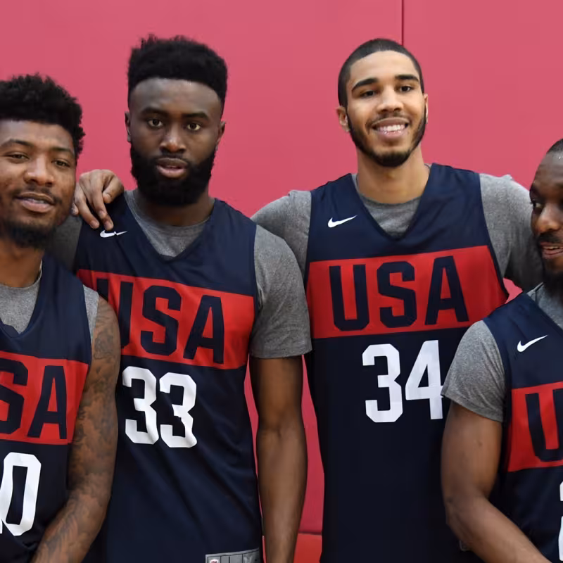 Tatum, Walker, Brown y Smart lideran a la selección americana.