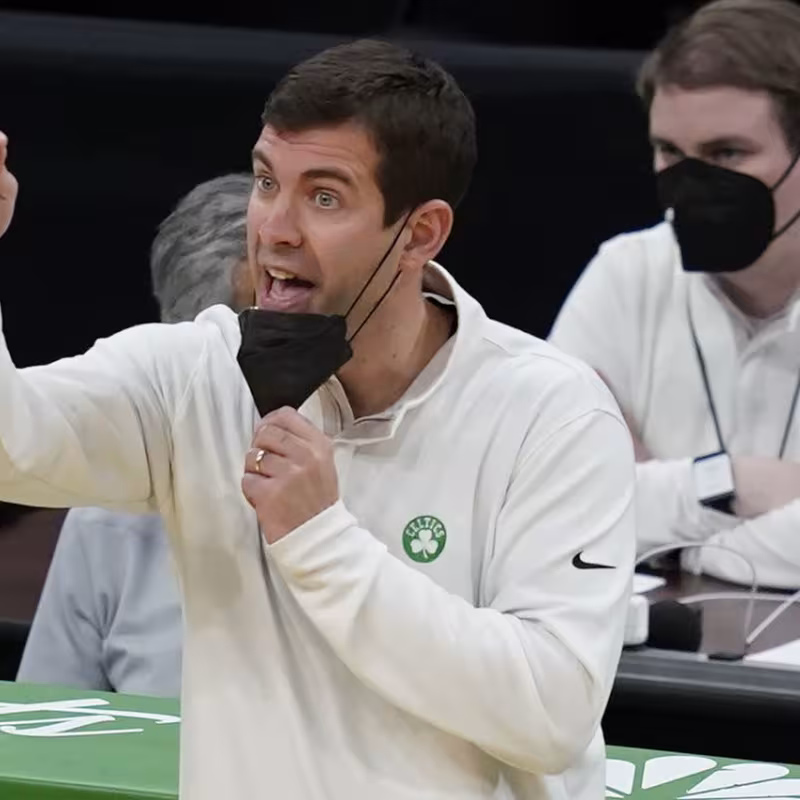 Utah Jazz quiere devolver a Brad Stevens a los banquillos