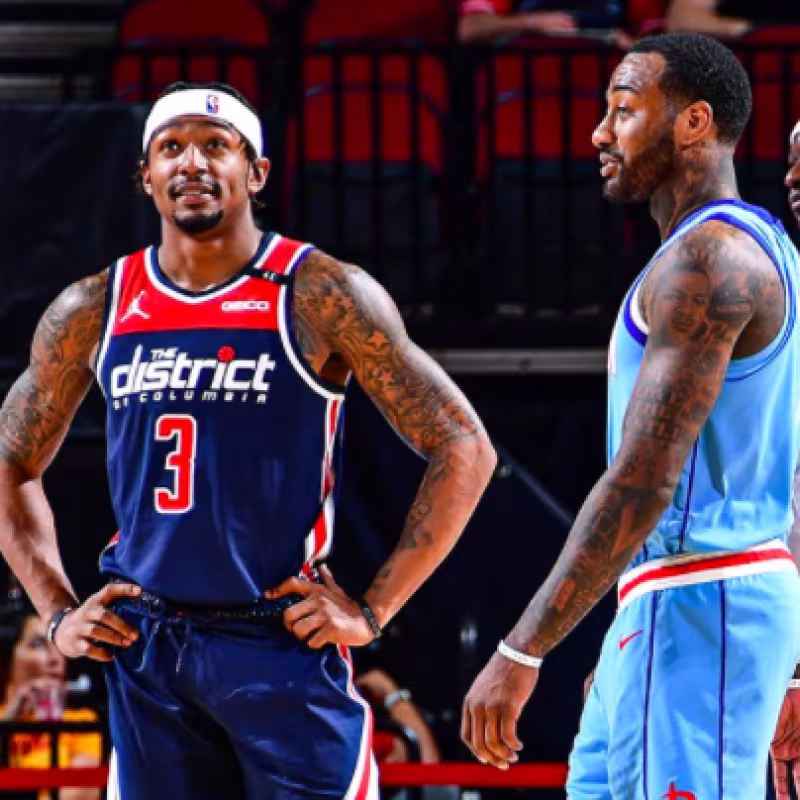 Bradley Beal y John Wall, compañeros eternos en Washington Wizards.