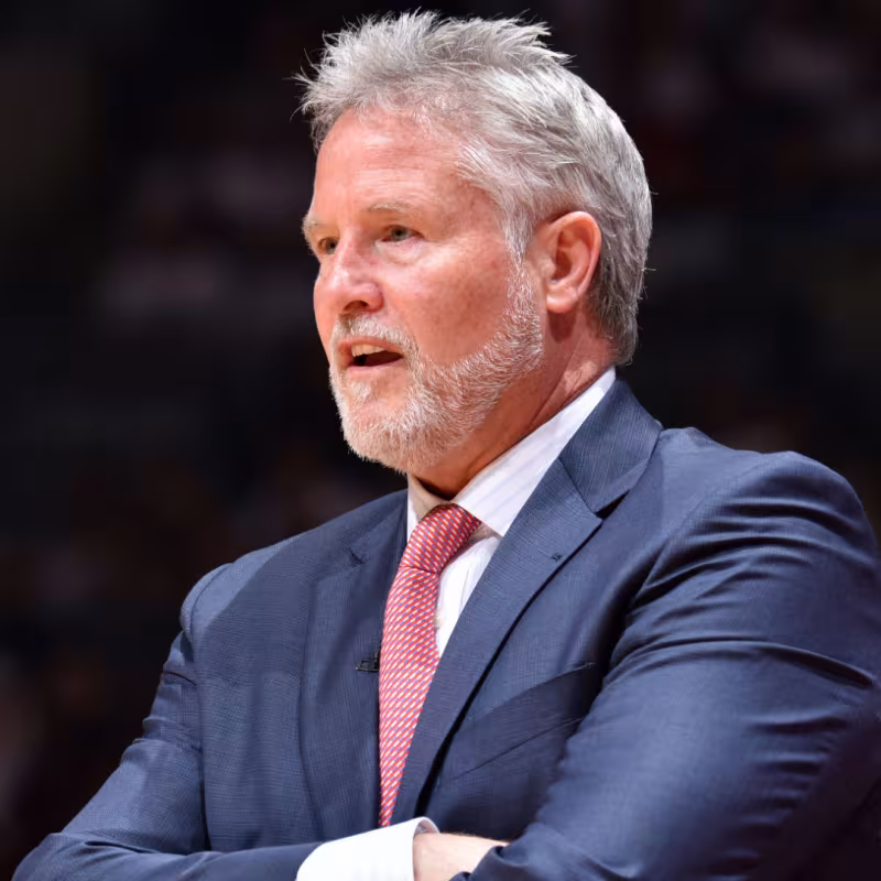 Brown podría estar en el 'hot seat' si el equipo no logra ganar partidos. Foto: nba.com