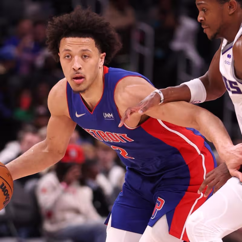Estadísticas NBA: El selecto grupo histórico de jugadores al que se ha unido Cade Cunningham