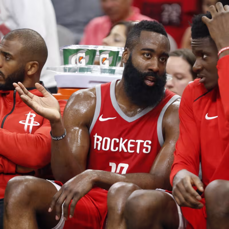 Harden, Paul y Capela, el big-three que puede desaparecer. Foto: nba.com