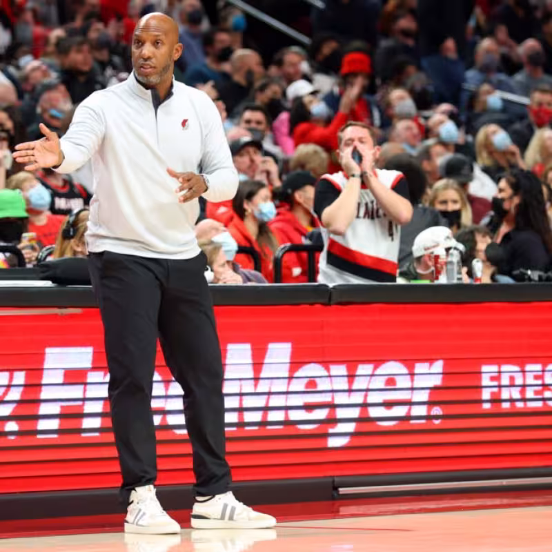Chauncey Billups critica a sus jugadores. Foto: gettyimages