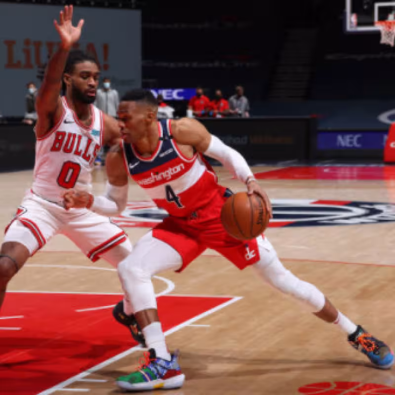 Chicago Bulls prolonga la maldición de Wizards y los triples-dobles de Westbrook (130-133)