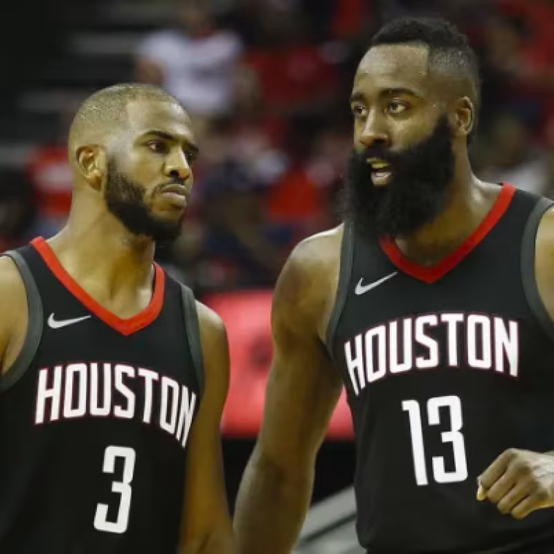 Chris Paul parece que seguirá en los Rockets.