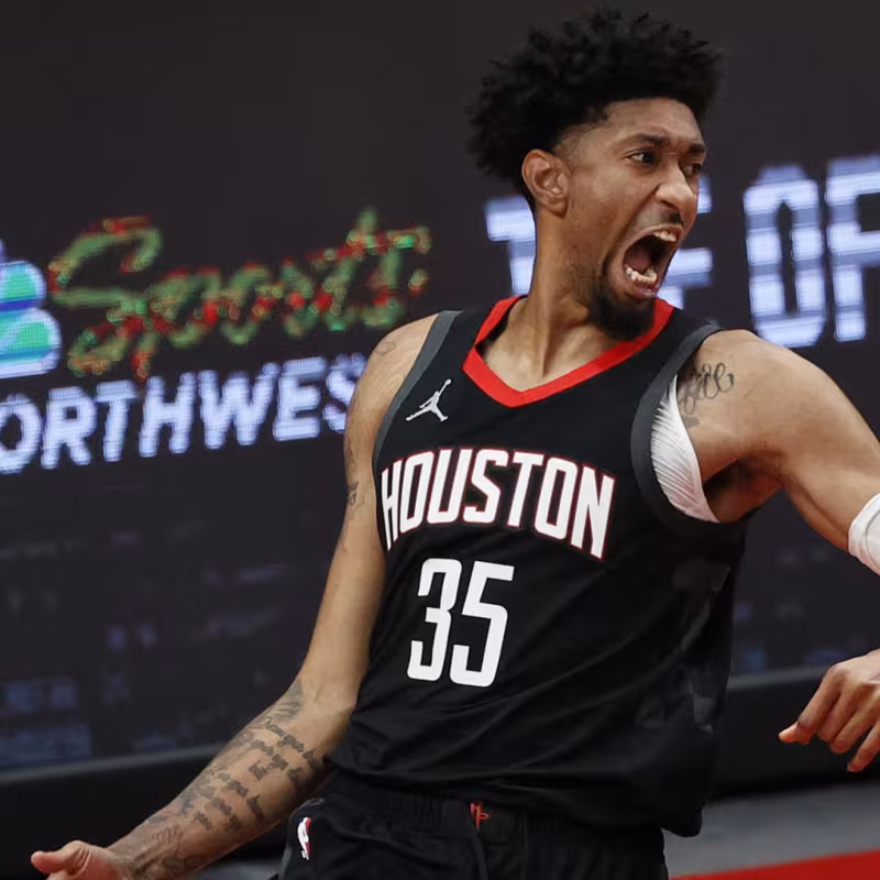 Rumores NBA: Golden State Warriors baraja intercambiar a James Wiseman por Christian Wood