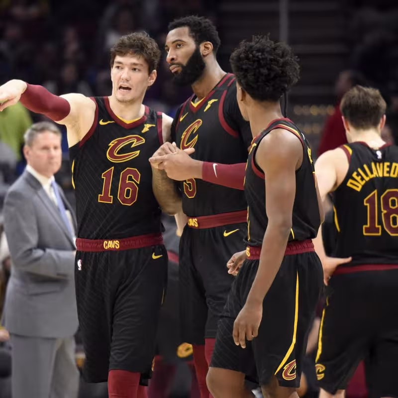 Balance Cleveland Cavaliers traspaso James Harden. Foto: gettyimages