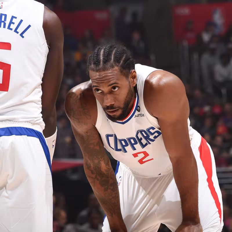 Los Kings dan un toque de atención a los Clippers