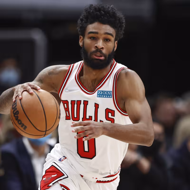 Chicago Bulls, preparado para traspasar a Coby White en los próximos días