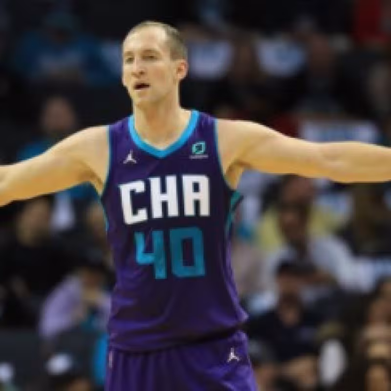 Se espera que Cody Zeller pueda volver con los Charlotte Hornets