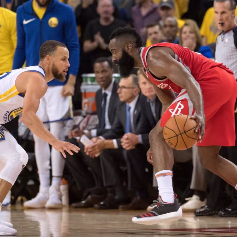 Steve Kerr: "Vamos a seguir siendo los Warriors, no vamos a jugar como los Rockets"