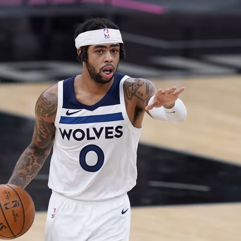 Minnesota Timberwolves pone en el mercado a D'Angelo Russell