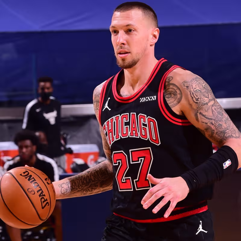 Rumores NBA: Charlotte Hornets se interesa por Daniel Theis