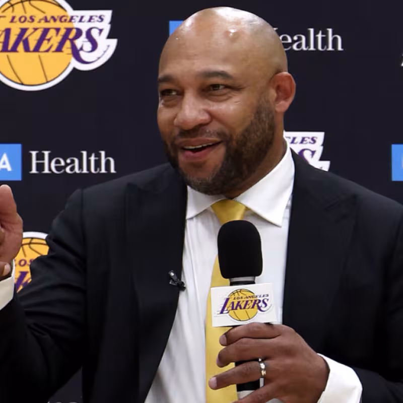 Darvin Ham, entrenador de Los Angeles Lakers. 