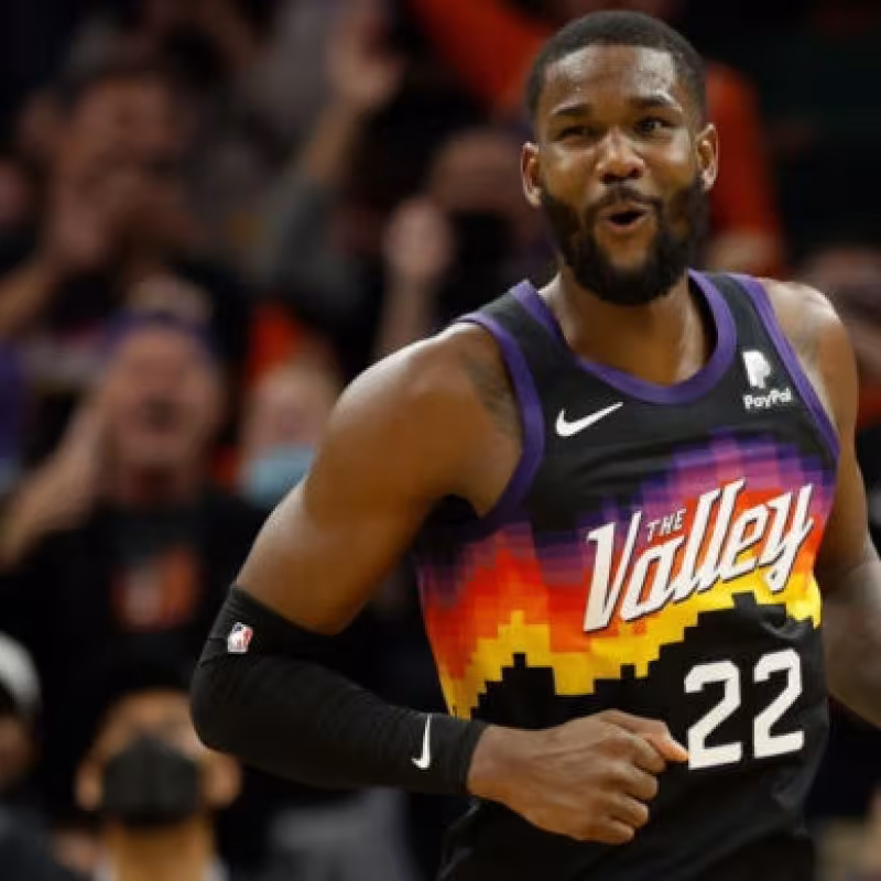 DeAndre Ayton, jugador de Phoenix Suns.