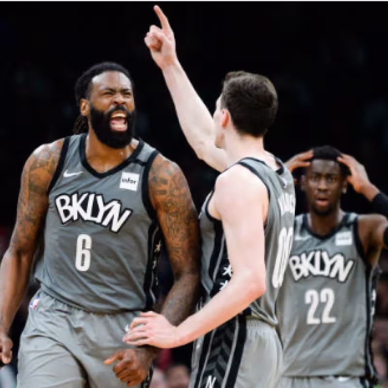 DeAndre Jordan exculpa a Irving y Durant de la salia de Atkinson
