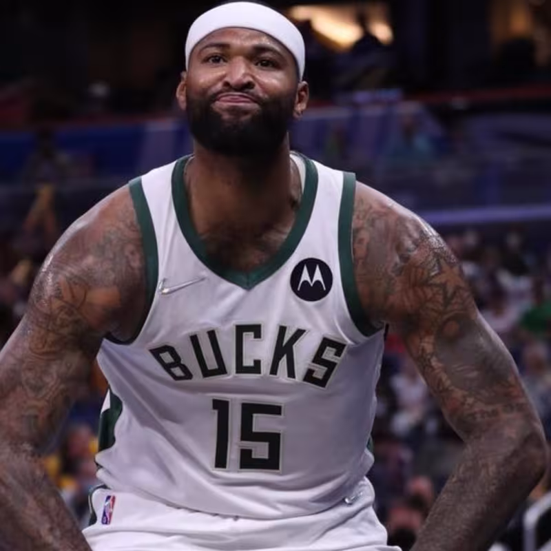 Milwaukee Bucks despide a DeMarcus Cousins con el 'Trade Deadline' en la mente