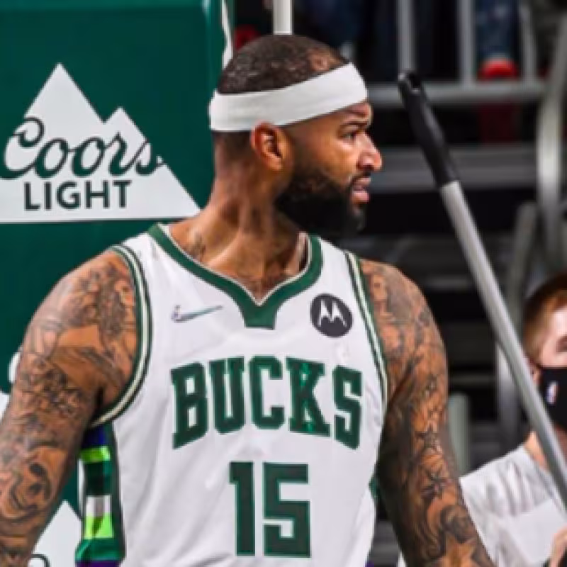 DeMarcus Cousins, en Milwaukee Bucks.