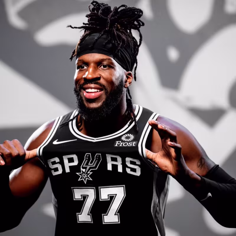 Los Spurs ponen en el mercado a Carroll y a Belinelli