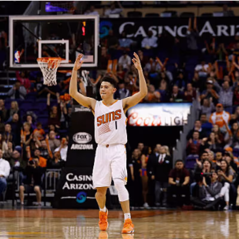 Devin Booker y la curiosa manera de donar dinero para la lucha contra el coronavirus