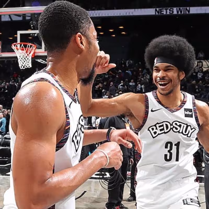 Allen y Dinwiddie son dos piezas claves del futuro de la franquicia. Foto: nba.com