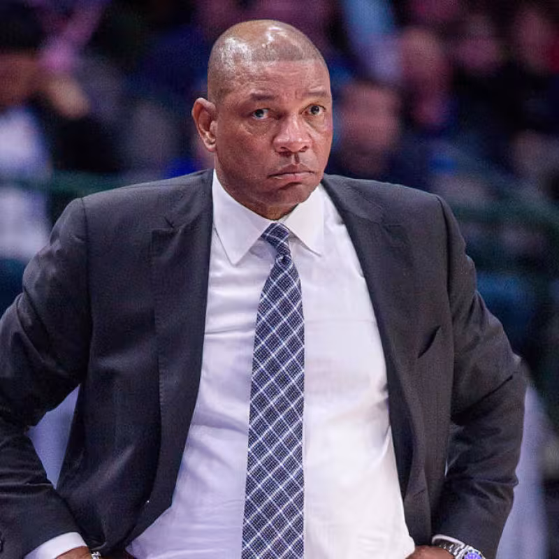 Silencio en los Clippers: Doc Rivers declina hablar de los jugadores que no han llegado a la burbuja